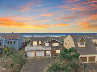 1310 NW Oceania Dr, Waldport, OR 97394
