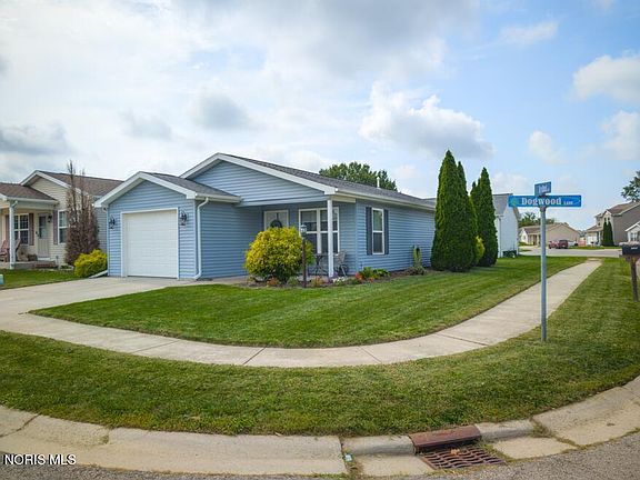 5th image of 2240 Redbud Ln