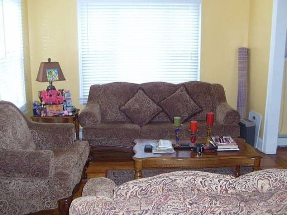 4th image of 65 Kraemer St