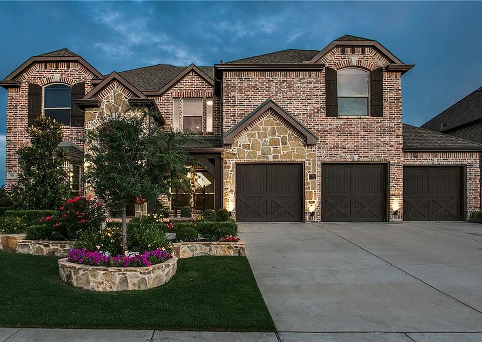 1st image of 701 Salada Dr