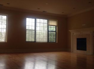 4837 S Michigan Ave APT 3N, Chicago, IL 60615