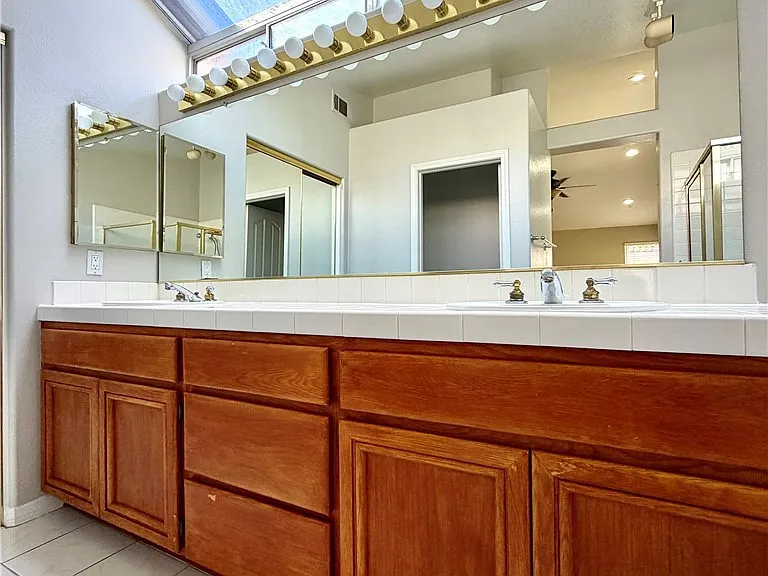 256 Ocho Rios Way — Photo 16