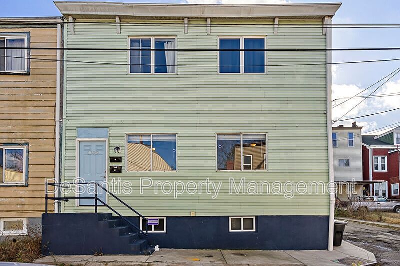 1st image of 1129 Brabec St #1