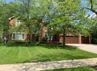 101 Bentley Ct, Deerfield, IL 60015