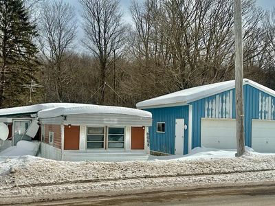 8008 Broadway Rd, Wolcott, NY, 14590