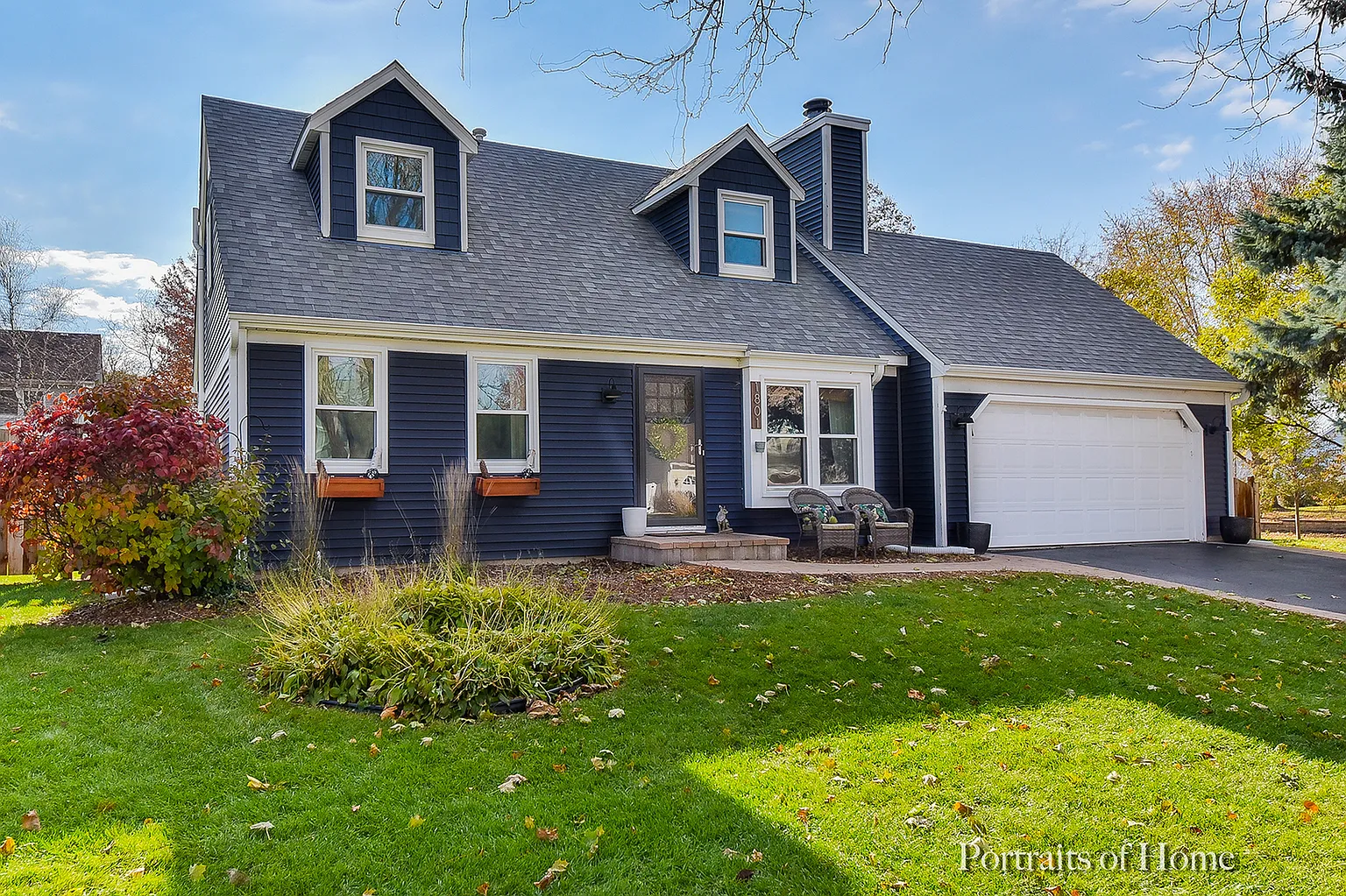 1801 Cambridge Dr photo 1