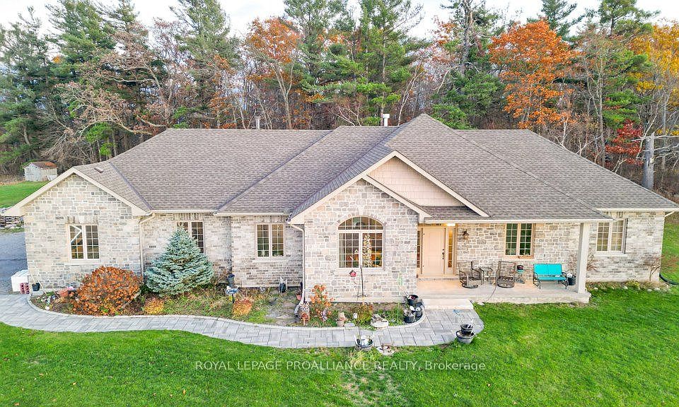 1st image of 23 Oak Lake Rd