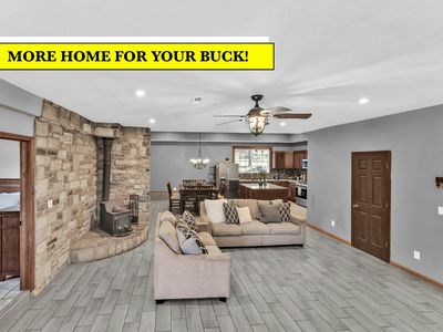 3080 Stone Rd., Merriam Woods Village, MO, 65740