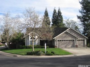 2940 Courtside Dr, Roseville, CA 95661