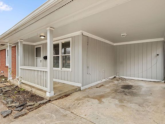 3rd image of 4432 Dunn Ave