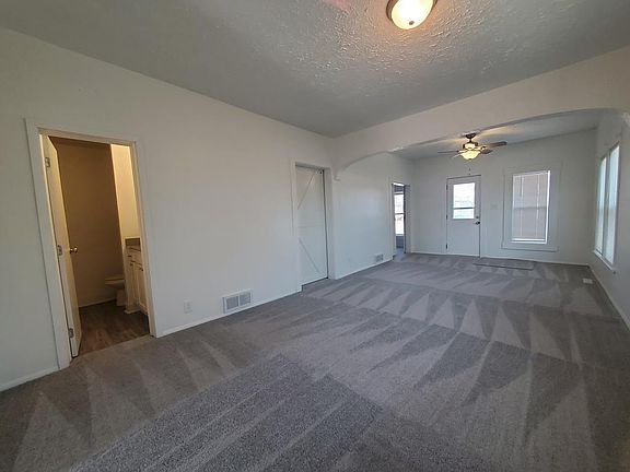 5th image of 1415 W 3rd St