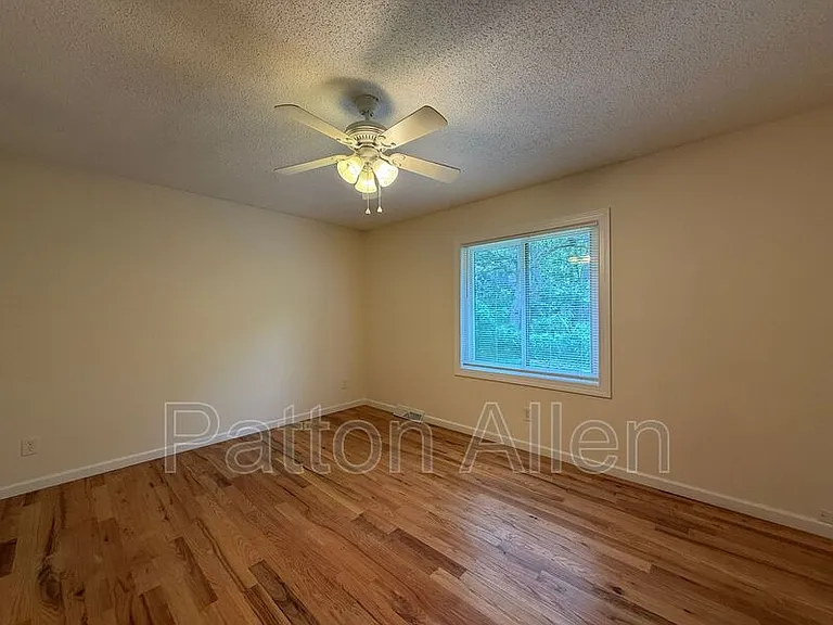 7 Dawnwood Cir — Photo 17