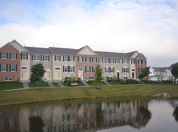 2nd image of 223 Lionel Dr