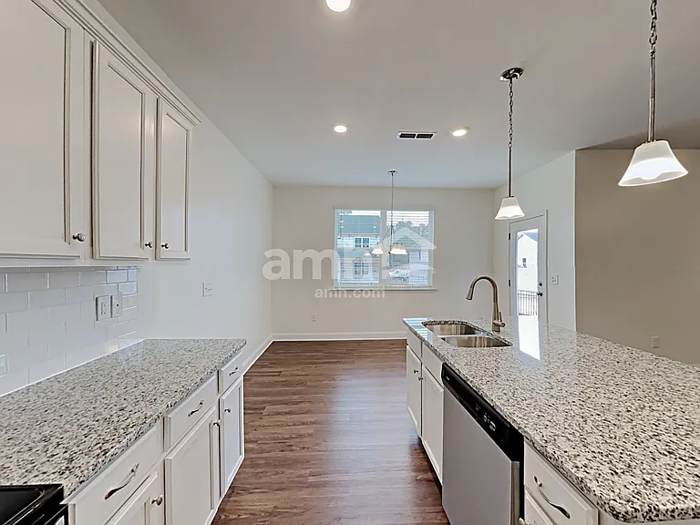 3239 Brierhill Rd — Photo 4