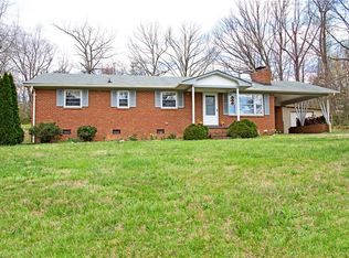 332 Charles Dr, Winston Salem, NC 27107