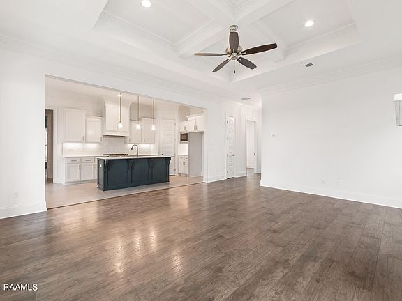 2nd image of 117 Sun Vista Ln
