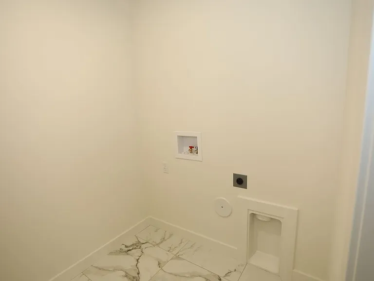 4605 Chambers Bay Dr — Photo 21