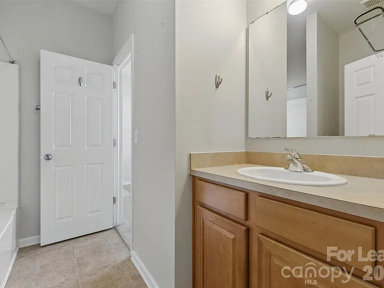 4226 Lotts Pl — Photo 18