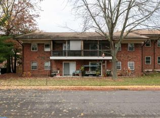 614 Garnet Dr, Burlington Township, NJ 08016