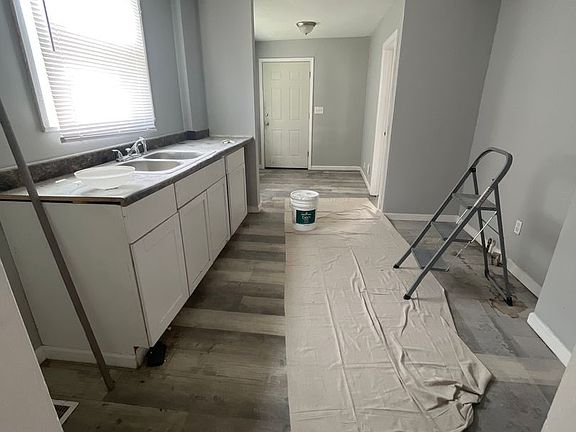 5th image of 51 S Ogden Ave #51