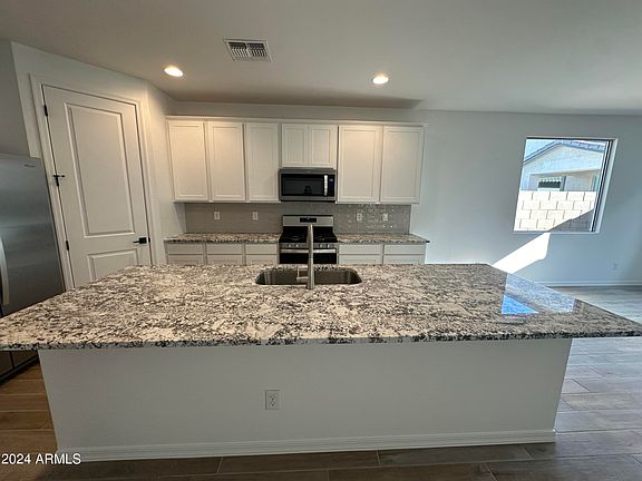 3rd image of 9403 E STENO Avenue