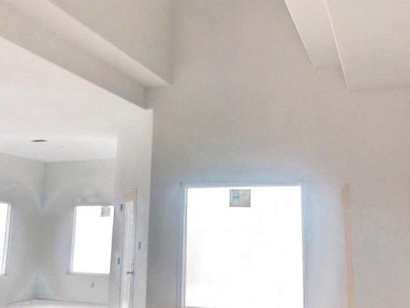 5th image of 714 Ventoso Cir