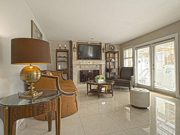 5th image of 5720 Eastman Dr