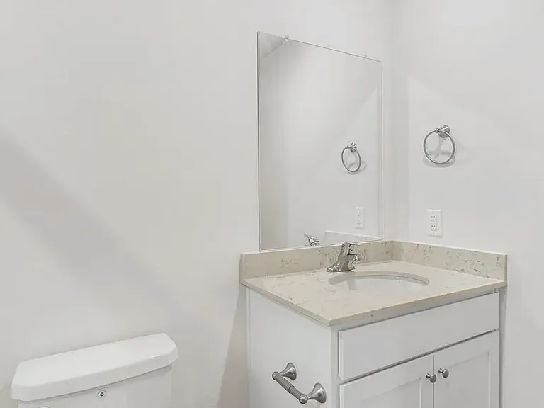4565 W Triangle St — Photo 23