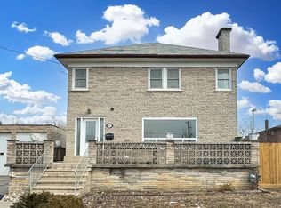 3131 Weston Rd, Toronto, ON M9M 2T4