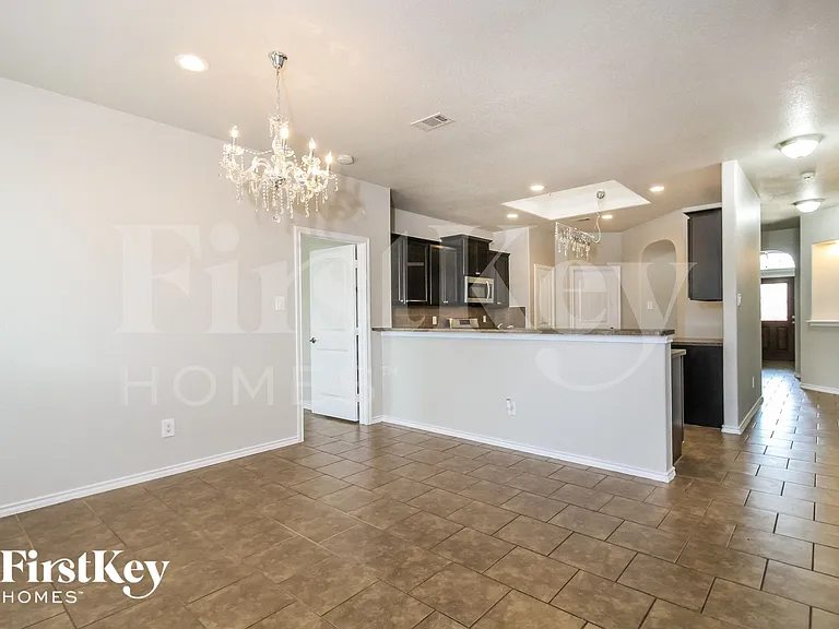 1221 Goodland Ter — Photo 6