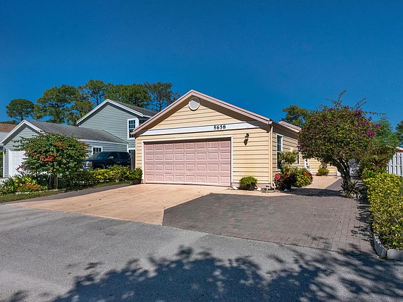 3rd image of 5658 Dewberry Way
