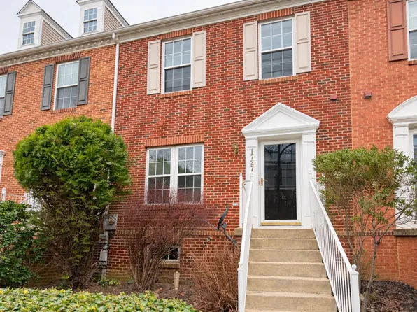 1727 Emory St, Frederick, MD 21701