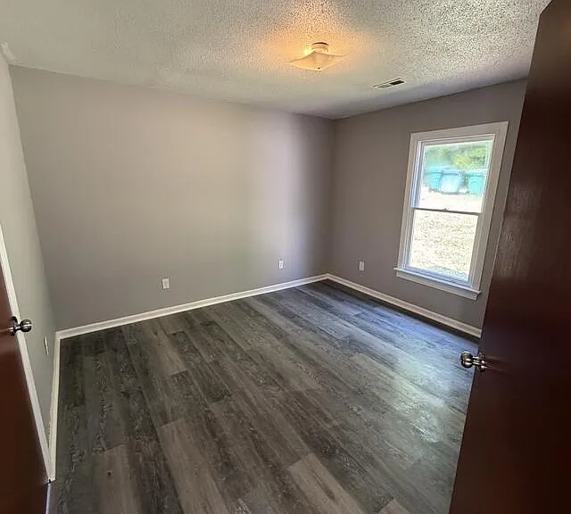 113 Johnson Rd — Photo 4