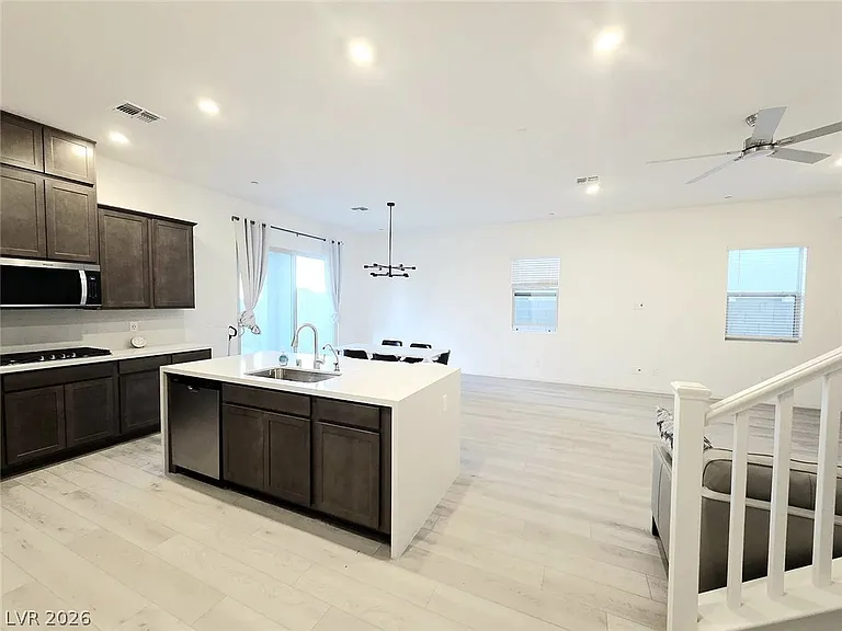 12434 Madison Park Pl — Photo 5