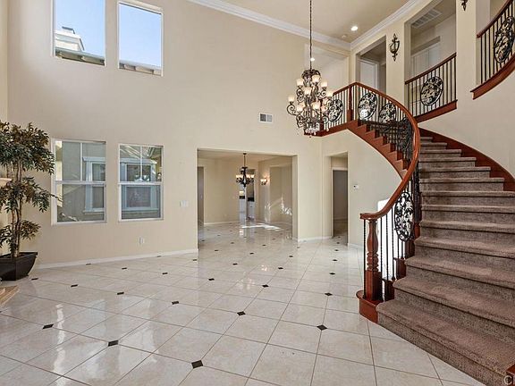 5th image of 1844 Sheridan Way