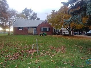 1000 S Coy Rd, Oregon, OH 43616