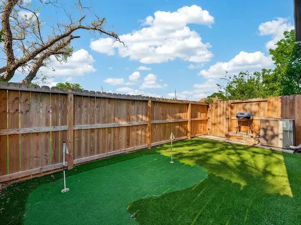 4221 Galesburg St, Houston, TX