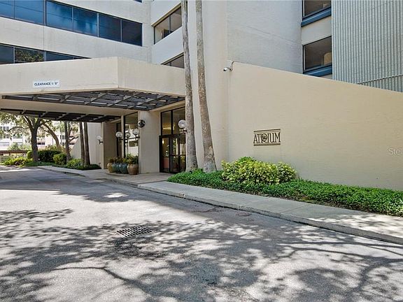 2nd image of 2413 Bayshore Blvd Unit 1201