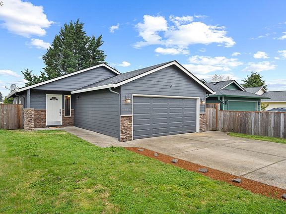 3rd image of 4416 NE 123rd Ave