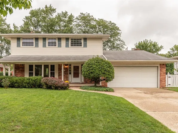 2827 Briarcliff St, Ann Arbor, MI 48105