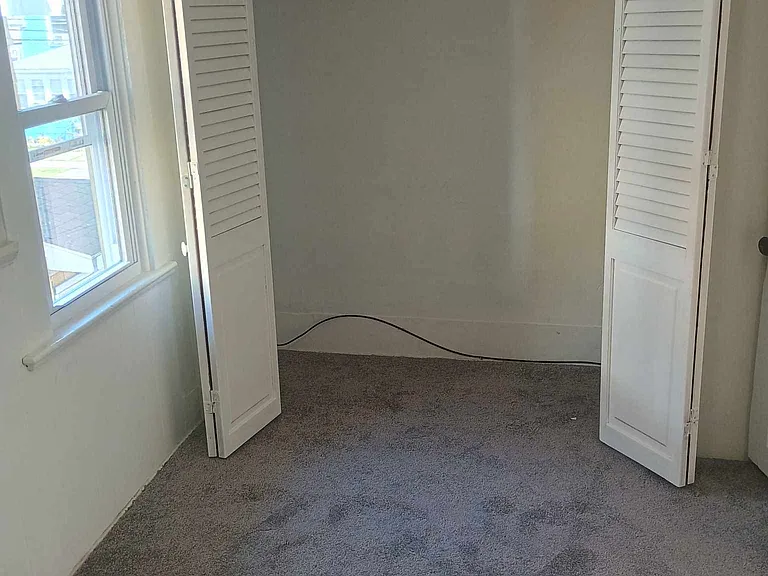 118 Franklin St #2 — Photo 9