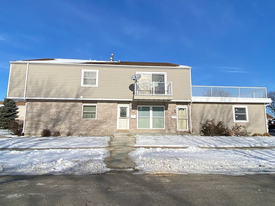 1st image of 7604 159th Pl #18
