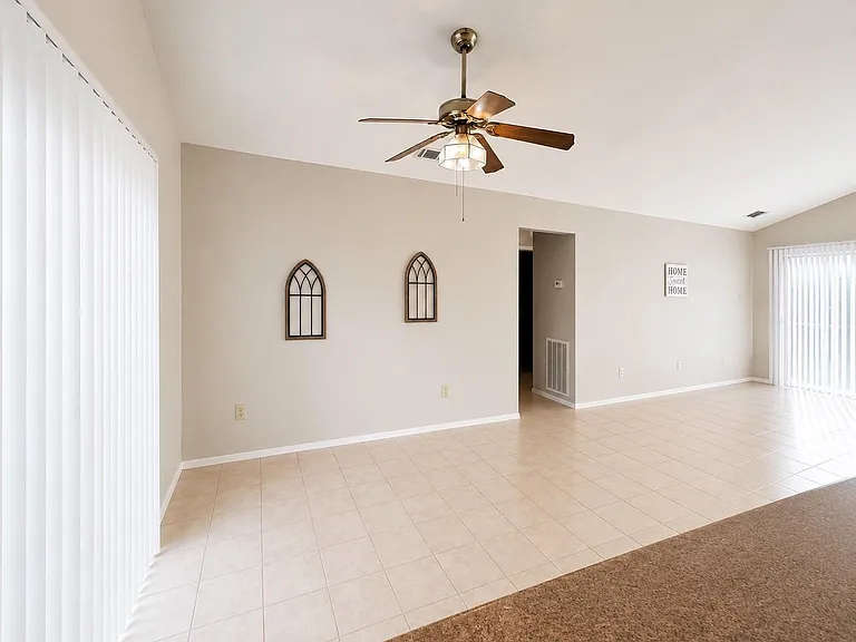 3643 Palm Grove Dr — Photo 8