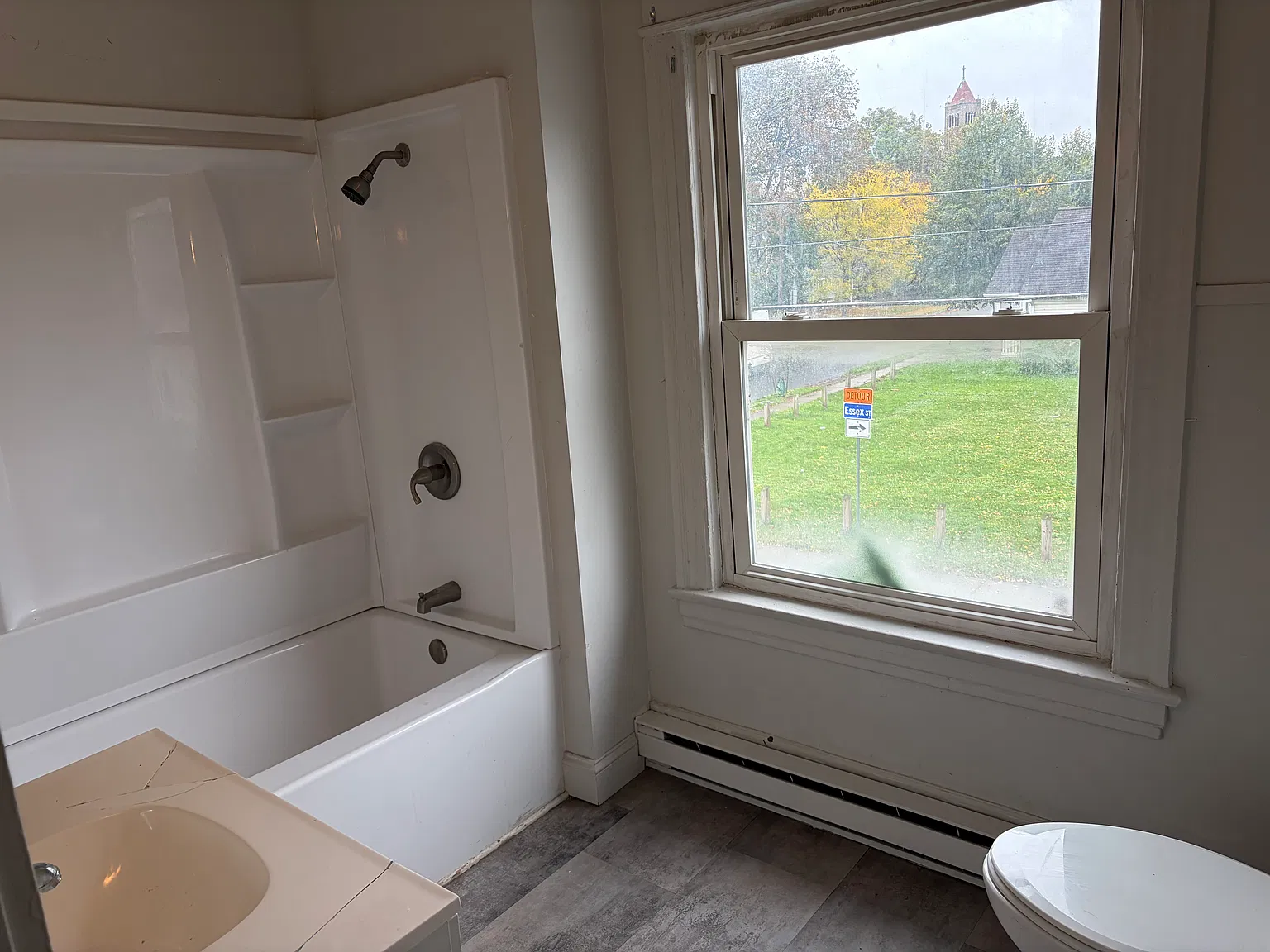 2 bed, 1195 sqft, $1,000 — Photo 3