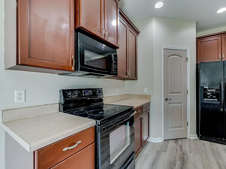 58 Spring Lakes Cir — Photo 15