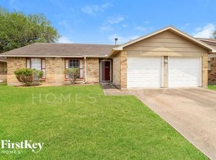2310 General Colony Dr, Friendswood, TX 77546