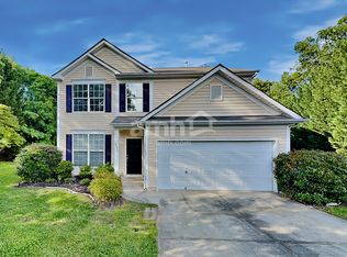2330 Waters Trail Dr, Charlotte, NC 28216