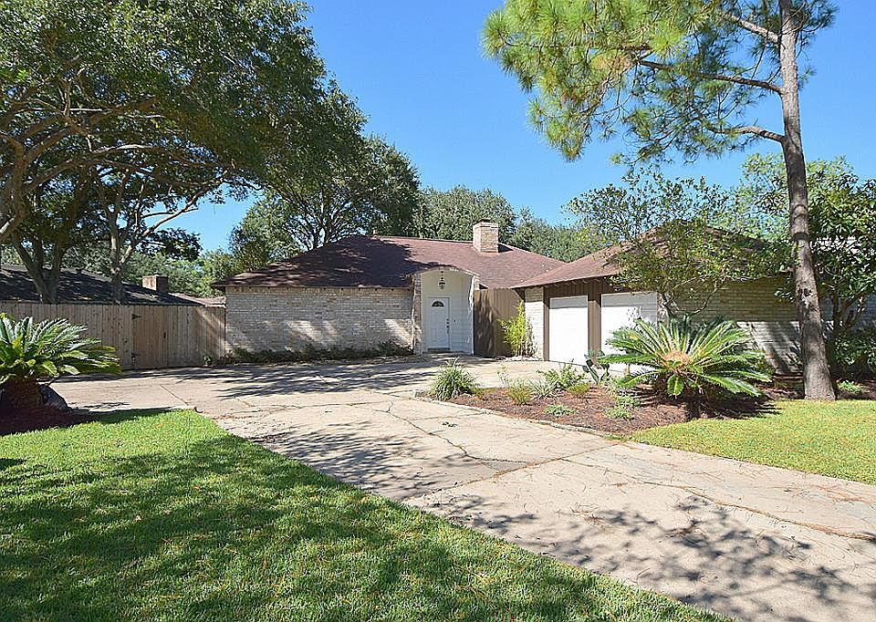 1st image of 12110 Wedgehill Ln