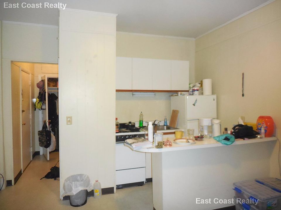 2nd image of 1128 Commonwealth Ave #0