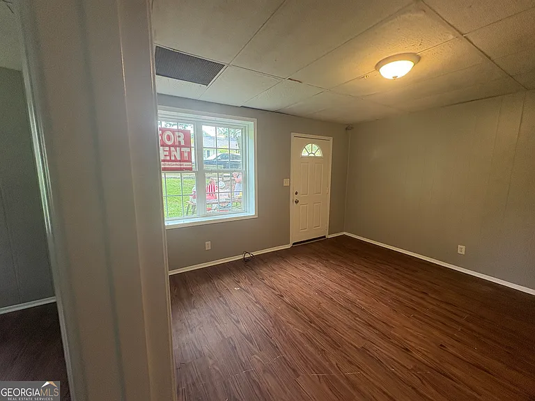 207 Reynolds St NE #6F — Photo 2